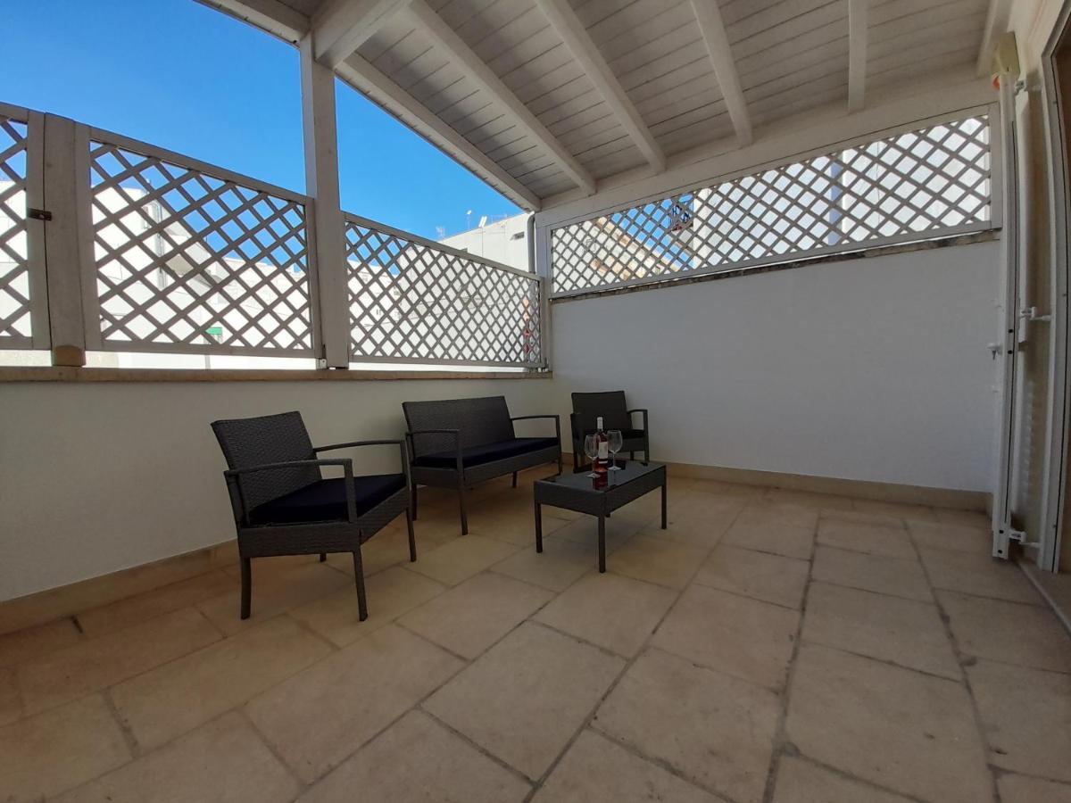 Dimora Emilia Apartamento Lecce Exterior foto