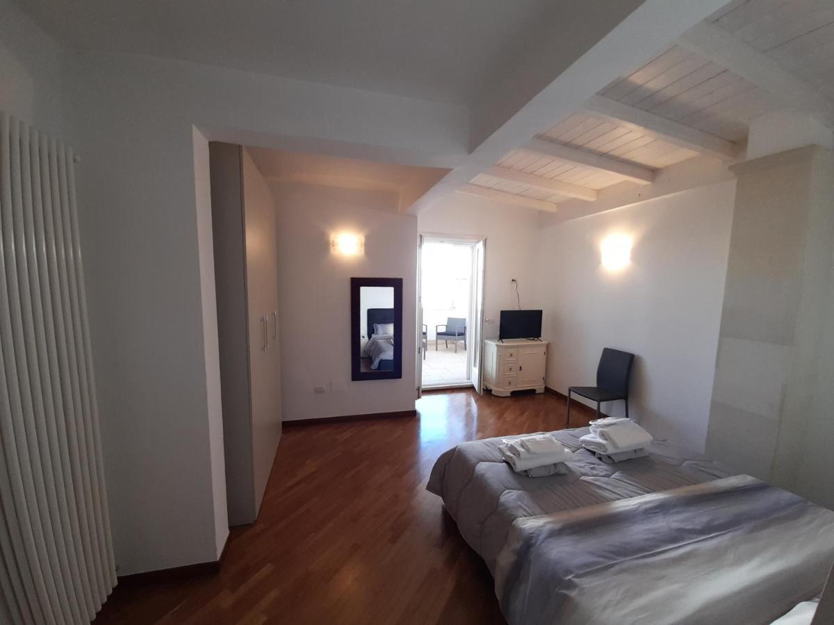Dimora Emilia Apartamento Lecce Exterior foto